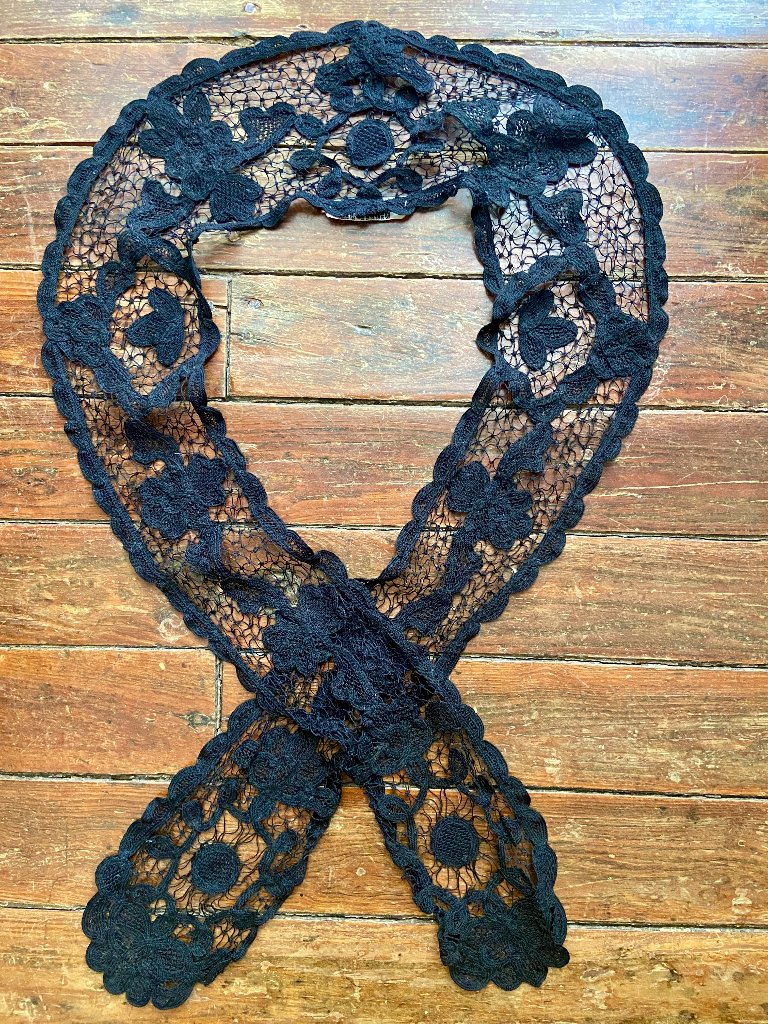 Vtg Ann's Antique Look Victorian Black Lace Fancy Dress Collar Cotton Whimsigoth